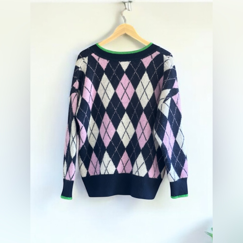 On 34th Women's Argyle V-Neck Drop-Shoulder Sweater. - Picture 15 of 16